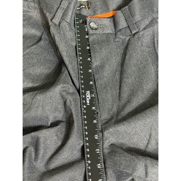 NWT Dockers Iron Free Khakis Mens 38x32 Black Pleated - Picture 9 of 10